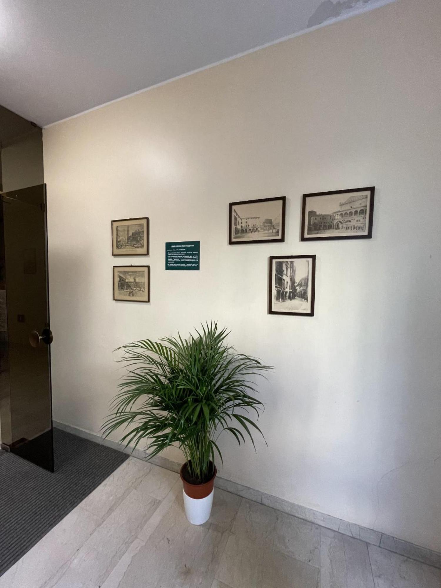 A Un Passo Dall'Ospedale Padova Exterior photo